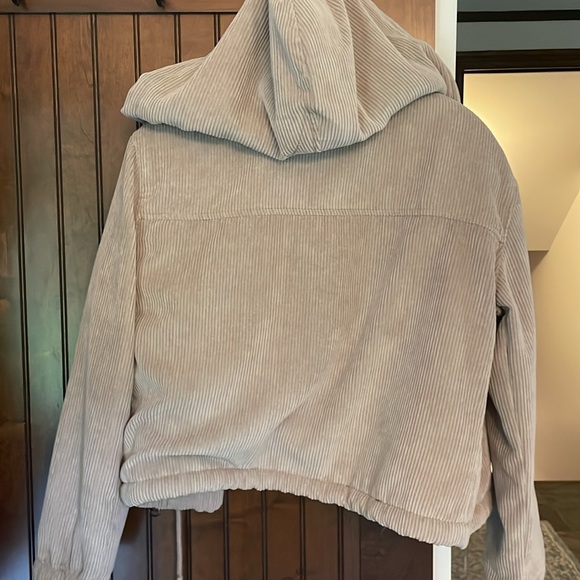 Jacket - Picture 6 of 8